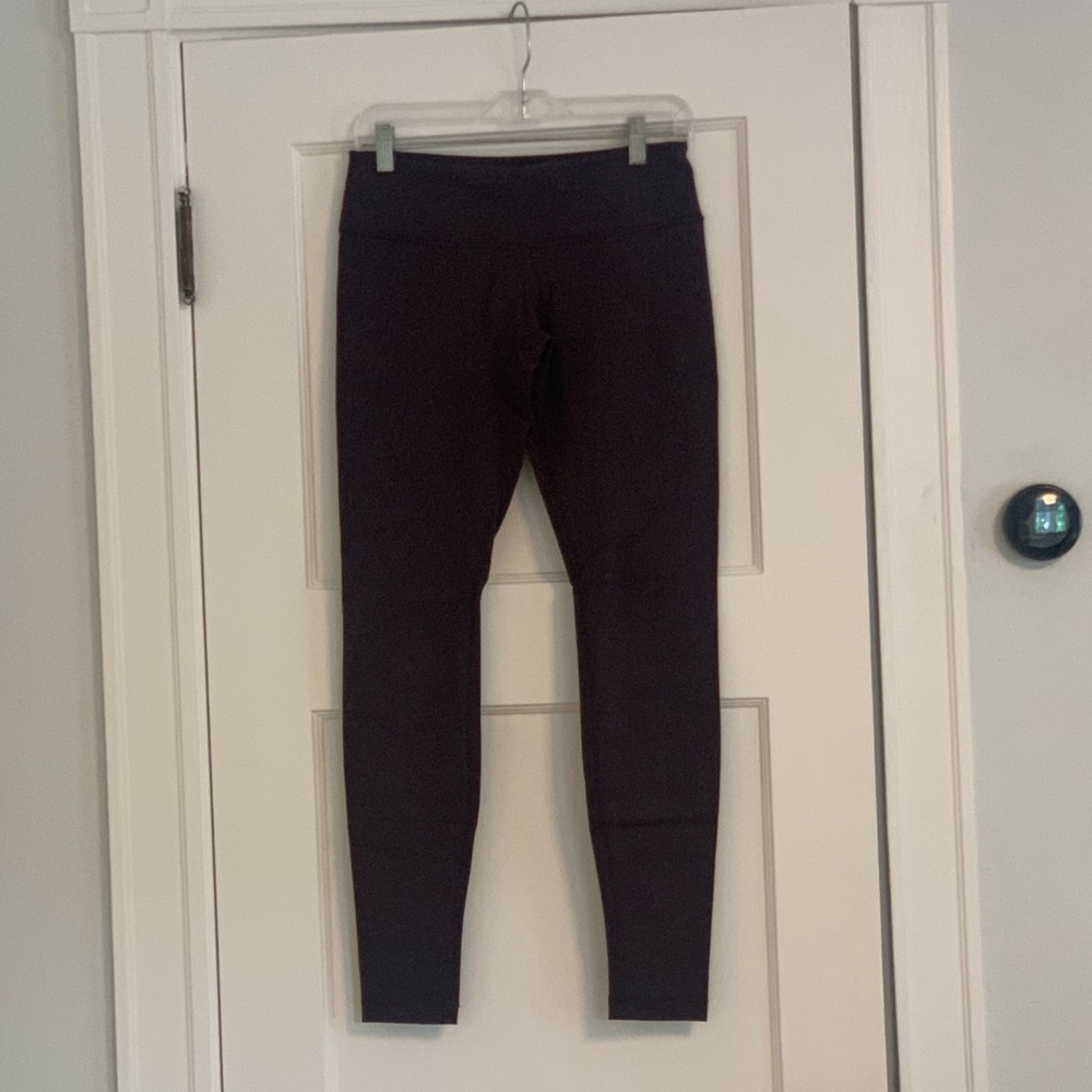 Plum Lululemon wunderunder leggings